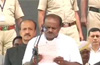 HD Kumaraswamy takes oath as the Chief Minister